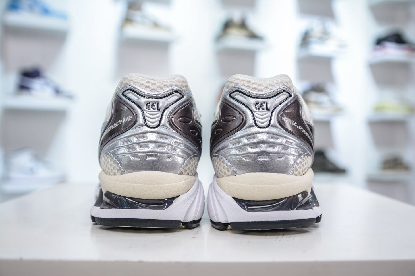 Asics GEL Kayano