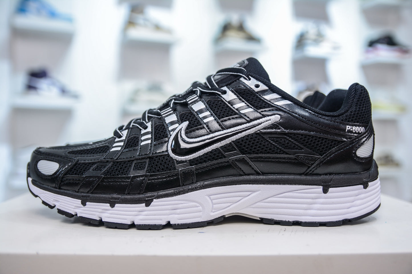 Nike P-6000